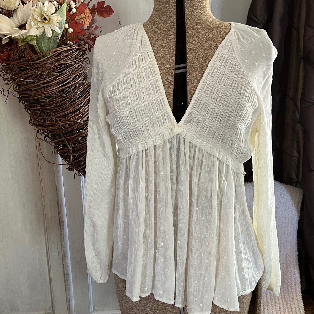 Promesa ivory poets top, size small